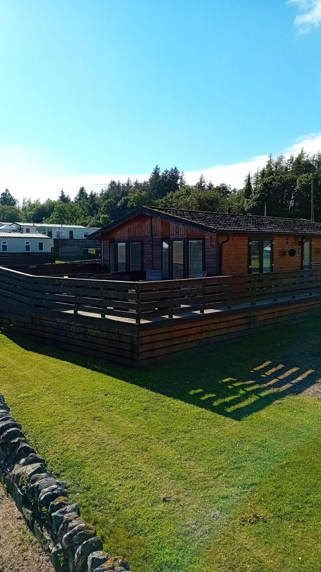 Baytree Lodge At Three Lochs Holiday Park, New Ask About Our Packages Birthday ,Anniversary,Family,Pamper Packages Available Balminnoch Exterior photo